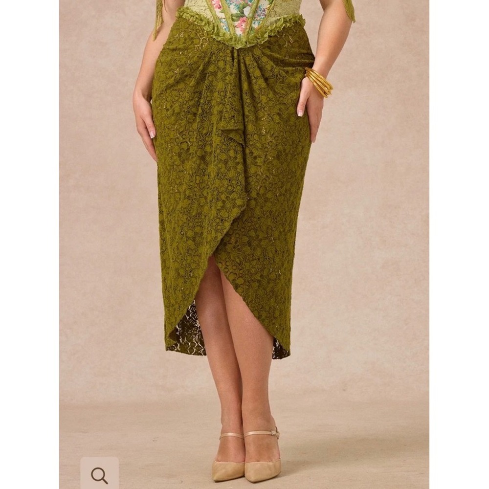 LACEMADE OLIVE LACE MIDI SKIRT 3X Curve&Plus Enchanted Forest Skirt - Picture 3 of 12